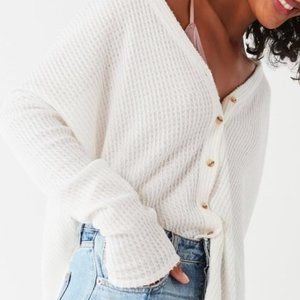 JoJo Oversized Thermal Button Front Top